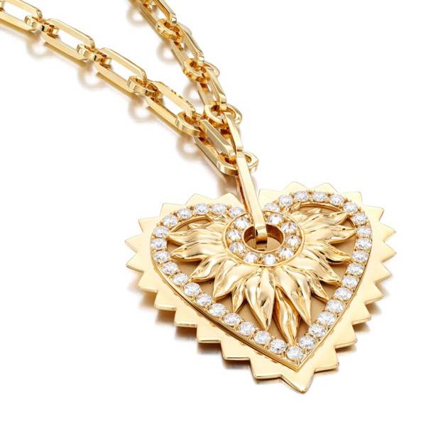 Auvere Lotus heart pendant