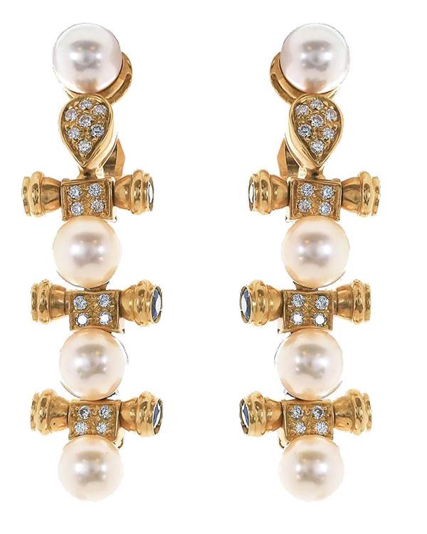 FFRV pearl drop earrings