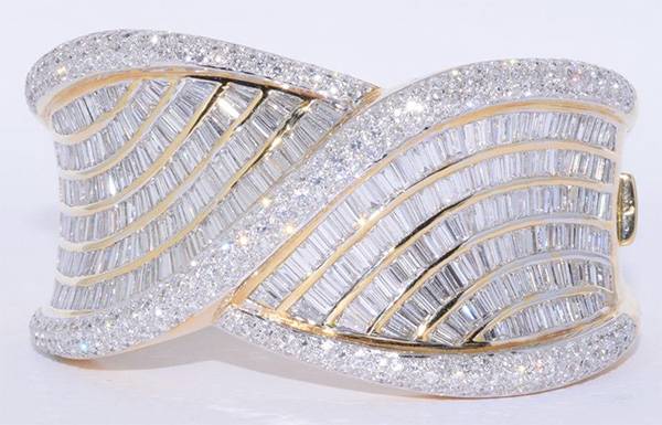 Fred Leighton cuff Bloom