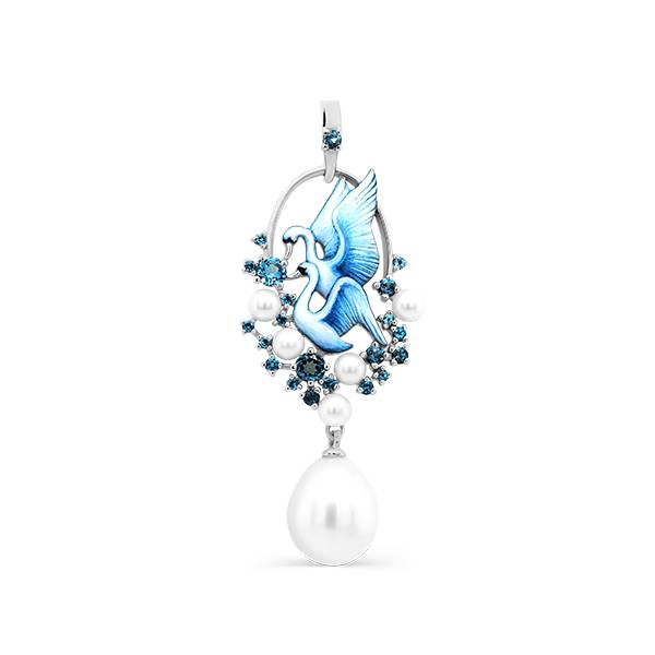 Kabarovsky swan pendant