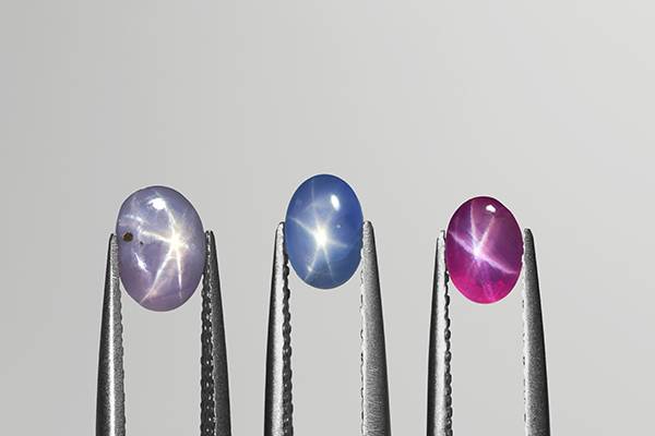 Columbia Gem House Liberia Star Sapphire Vietnam Star Ruby
