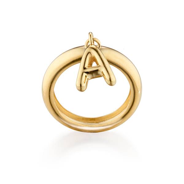 Elizabeth Moore A charm ring