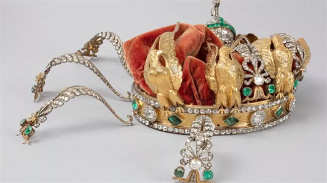 The Louvre issued the first photos of the crown since the raid, showing the damage it sustained.