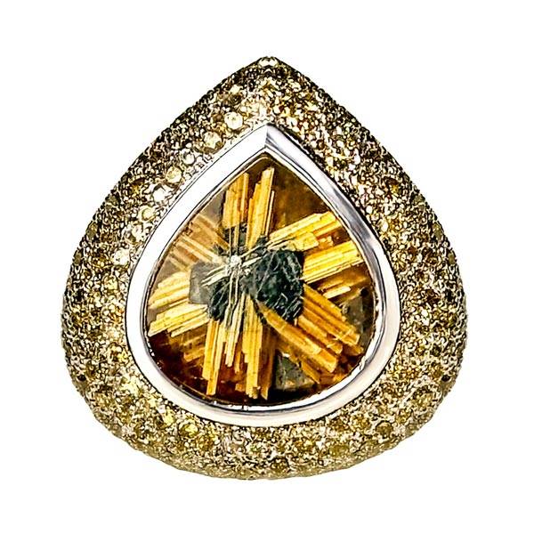 IO-custom-quartz-ring
