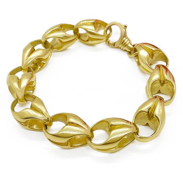 HOWL Lotus bracelet