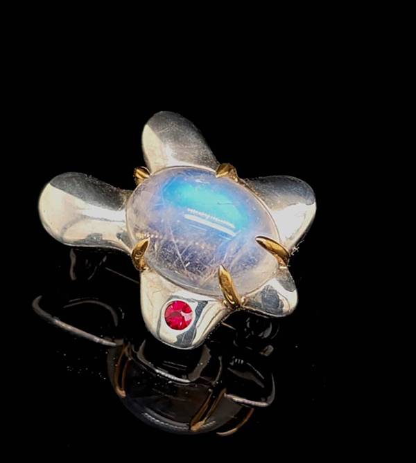 Remy Rotenier brooch