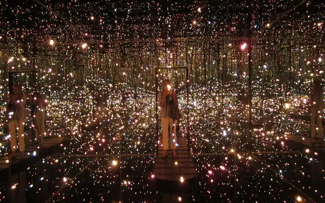 Fireflies on the Water by Yayoi Kusama