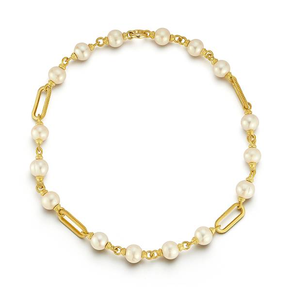 Tanya Farah pearl necklace