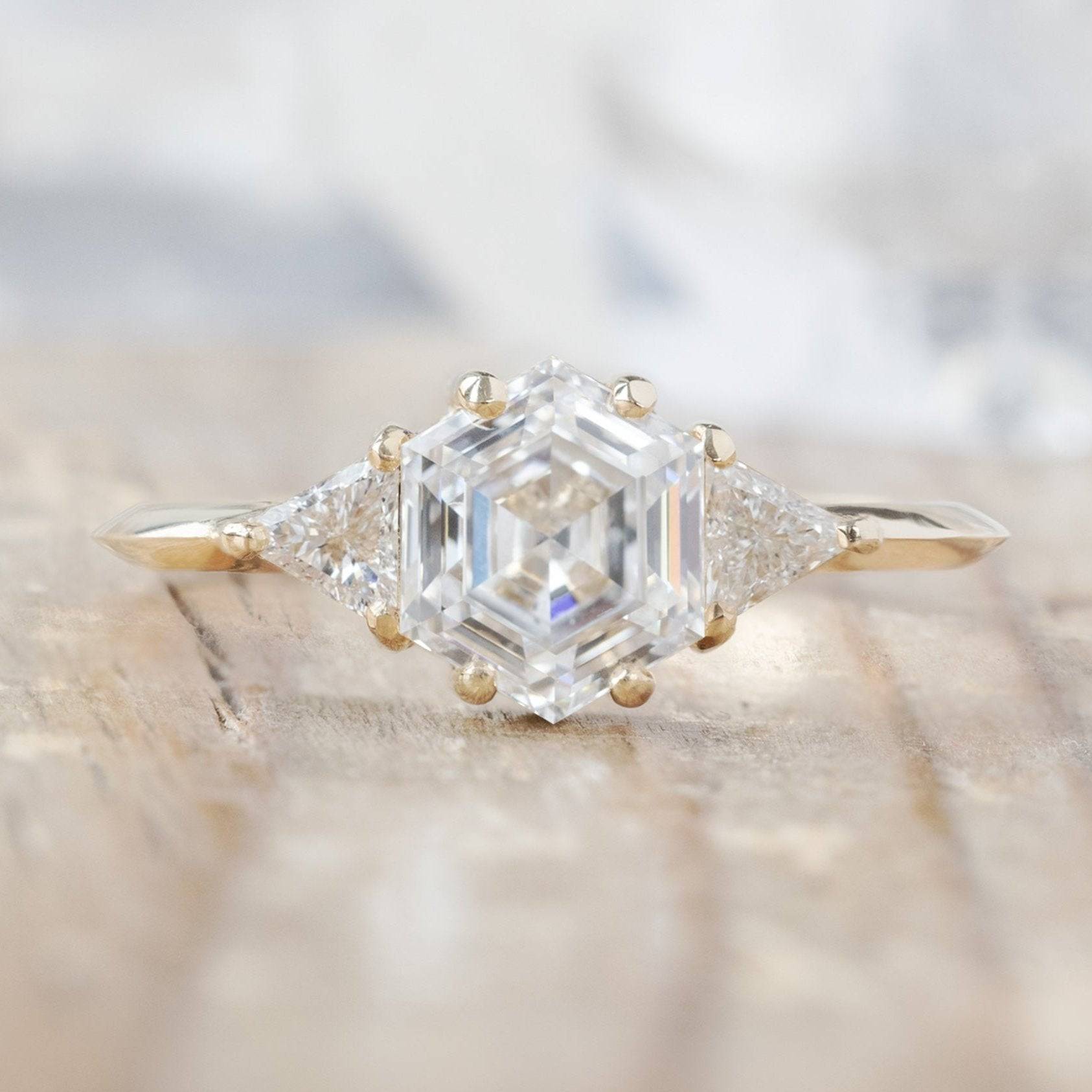 Hexagon Cut Lab Diamonds: The Geometric Guide to Modern Brilliance (2026)