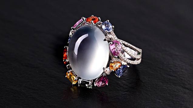 Transparent jadeite ring