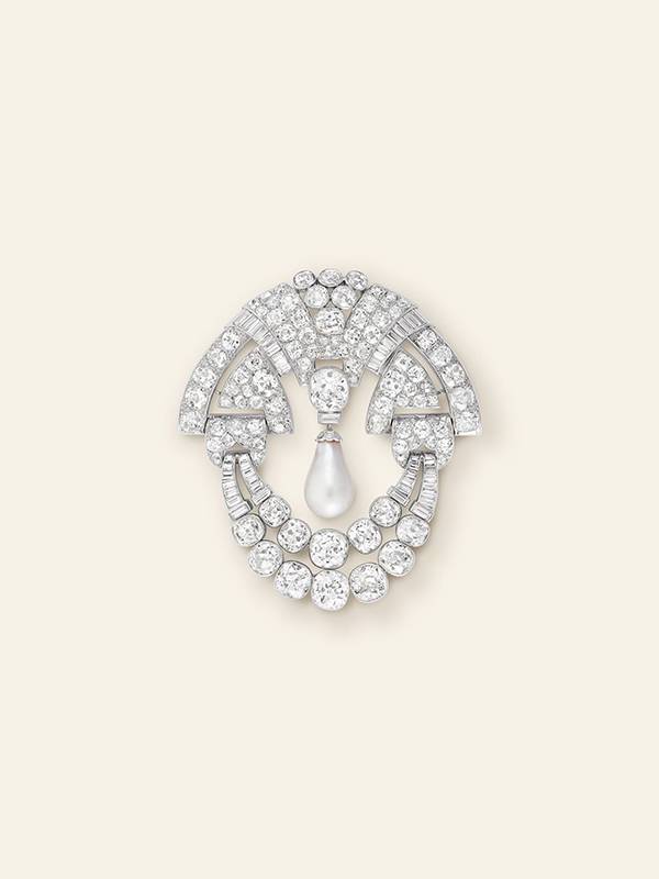 VCA pearl brooch