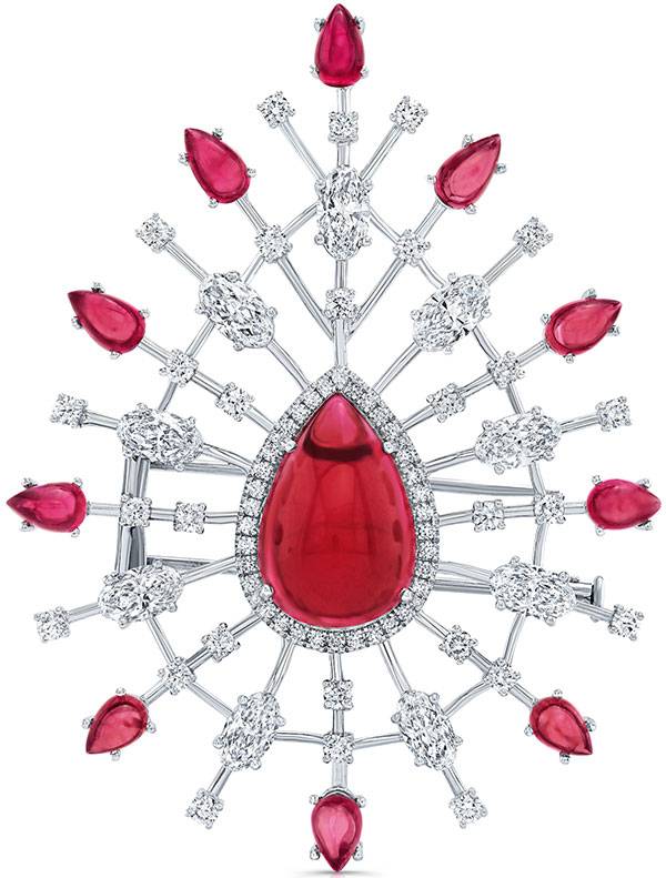 Sarah Sook Met brooch