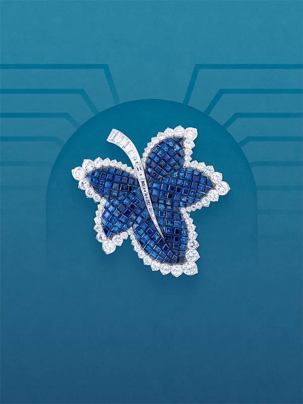 VCA sapphire brooch