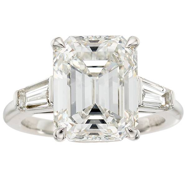 Heritage Auction Tiffany emerald cut diamond platinum ring