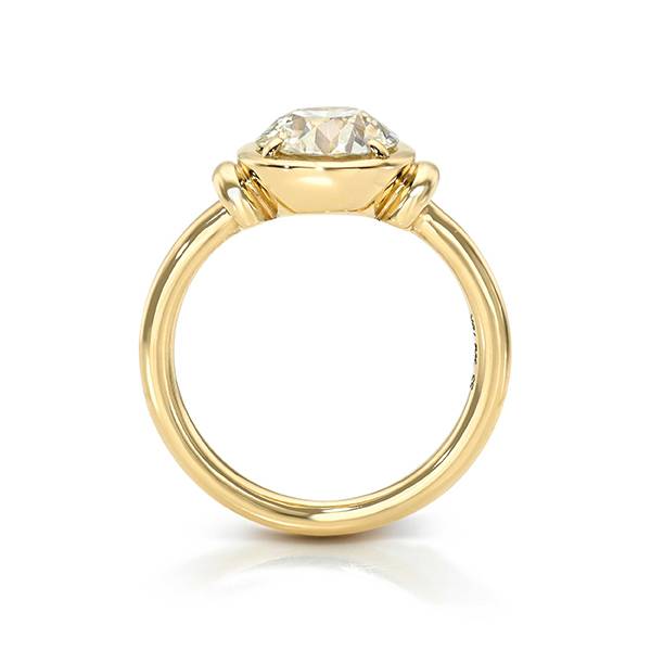 Single Stone Margarette low-set ring