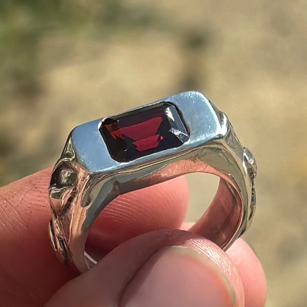 Kylie ring