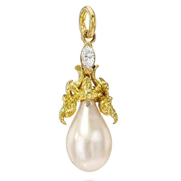 Adalioryxnn pearl pendant