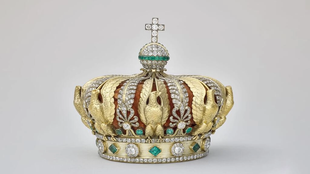 Empress Eugenie’s gold, diamond, and emerald crown was snatched from its display case but then left behind by the robbers as they fled the Louvre on Sunday. France’s Ministry of Culture said it is currently assessing the crown’s condition. (Photo ©RMN-Grand Palais (Musée du Louvre), Stéphane Maréchalle)