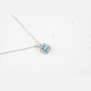 Blue Emerald Diamond Necklace
