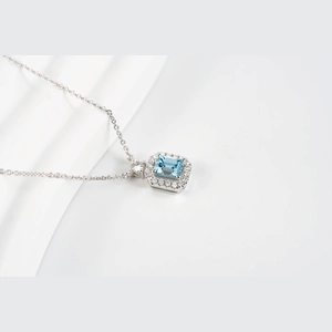 Blue Emerald Diamond Necklace