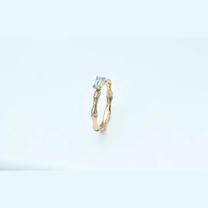 Emerald Blue Diamond Bone Ring