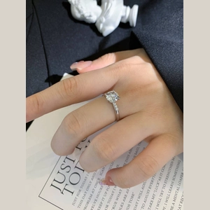 Classic Round Diamond Ring