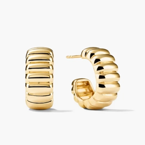 Charlotte Bold Hoops  5.0  $128 Material  18k Gold Vermeil