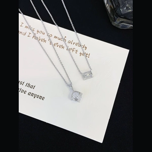 Emerald Diamond Necklace