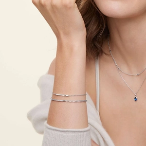 SilverDiamond Bar Bracelet