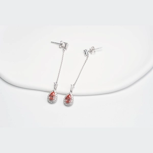 Red Pear Diamond Earings