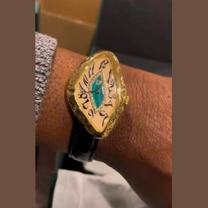 Paradoxe Diamond Watch