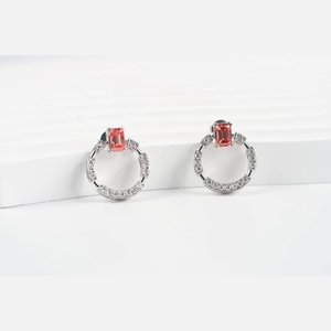 Red Emerald Diamond Earings
