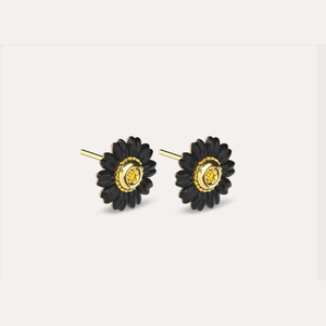 Daydreaming Daisy Diamond Stud Earrings