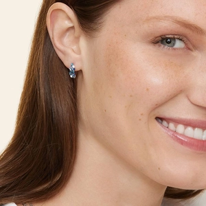 SilverHydrangea Bouquet Hoop Earrings