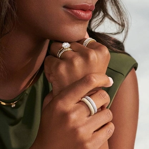 Lab Diamond Tube Ring