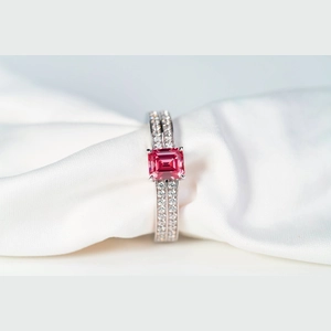 Red Emerald Diamond Ring