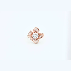 Flower Round Diamond Ring
