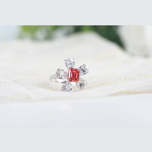 Red Radiant Diamond Ring