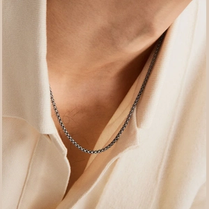 Round Box Chain Necklace
