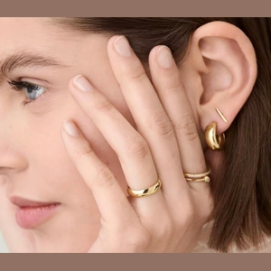 4mm Curve Band 14k Yellow Gold