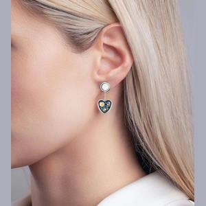 Corazón Earrings