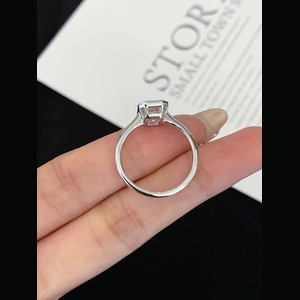 Classic Emerald Diamond Ring