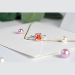 Red Asscheer Diamond Ring