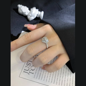 Classic Heart Diamond Ring