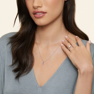 SilverJuniper Diamond Pendant