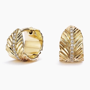 14K Yellow GoldJane Goodall Leaf Lab Diamond Huggie Earrings