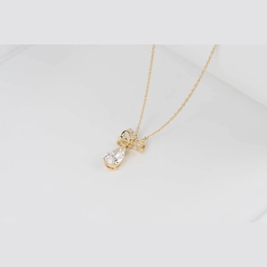 Pear Diamond Necklace